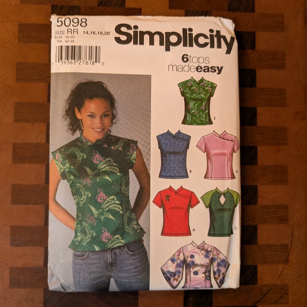 Simplicity 5098 - Uncut - Sizes 14-20 - 6 tops made easy